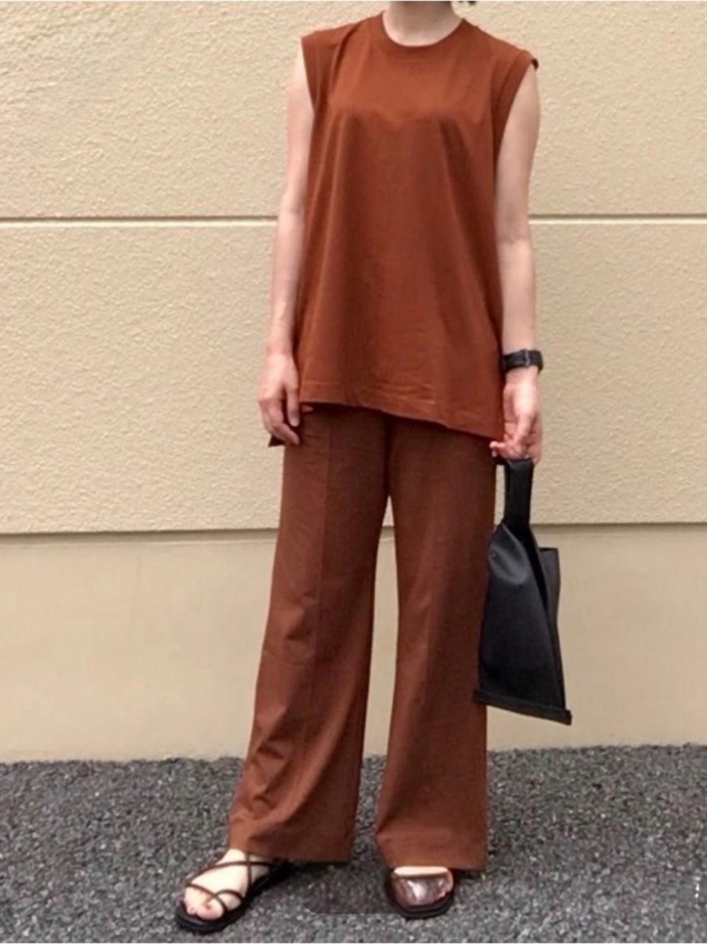 Mame Kurogouchi Japan Uniqlo Airism Cotton Pleated Boot-Cut Pants Brown M EUC